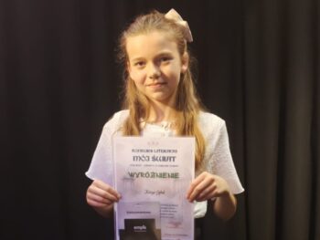 Wyróżnienie w Powiatowym  Konkursie  Literackim „Mój świat”